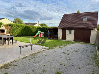 Propriété - 70 m² - 4 pièces