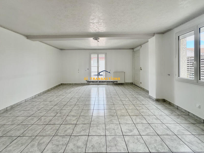 Maison - 105 m² - 4 pièces