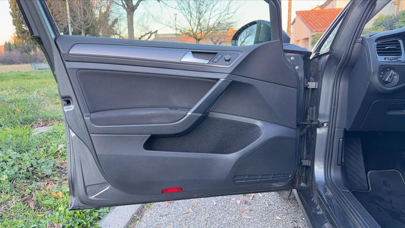 Volkswagen Golf VII 2.0 Tdi 150 Dsg7 Confortline - Automatique