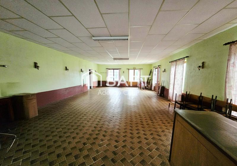 Maison - 300 m² - 10 pièces