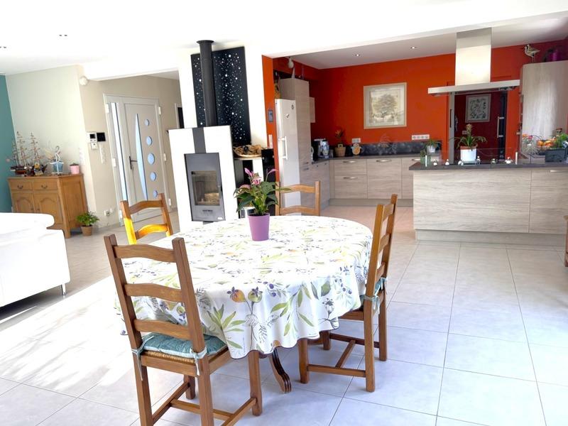 Maison - 190 m² - 7 pièces