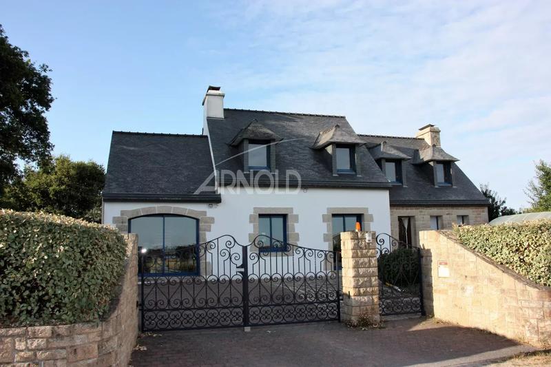 Maison - 158 m² - 10 pièces