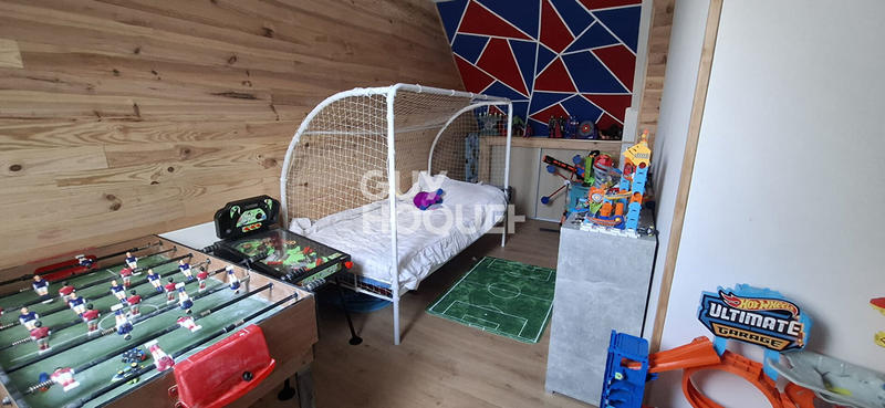 Maison - 139 m² - 7 pièces