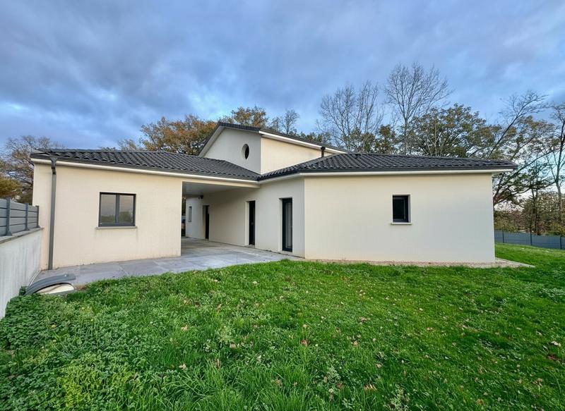 Maison - 168 m² - 7 pièces