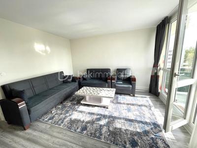 Appartement - 81 m² - 4 pièces