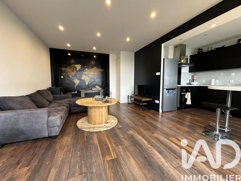 Appartement - 85 m² - 5 pièces