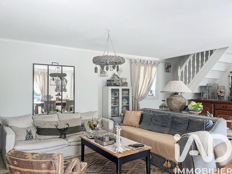 Maison - 152 m² - 6 pièces