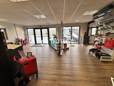 Local d'activités - 400 m²