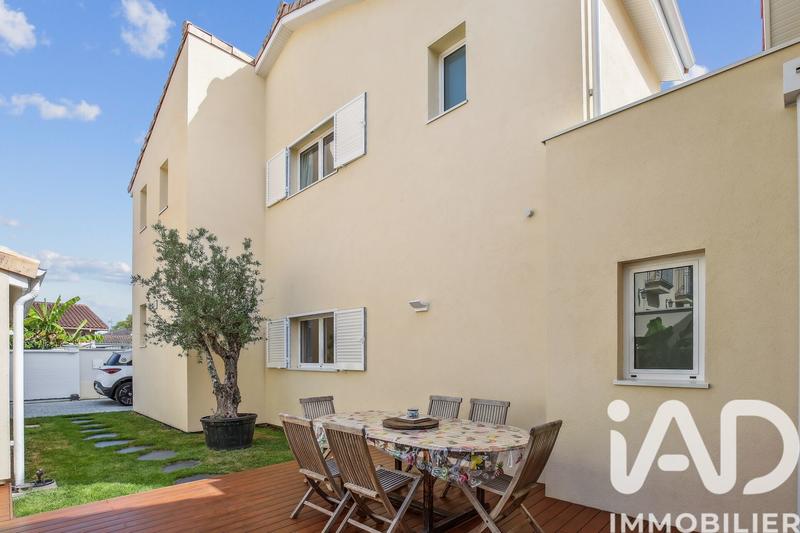 Maison - 142 m² - 6 pièces