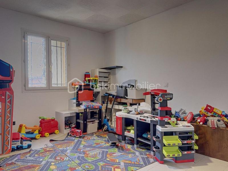 Maison traditionnelle - 155 m² - 6 pièces