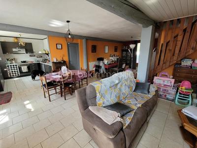 Maison - 150 m² - 6 pièces