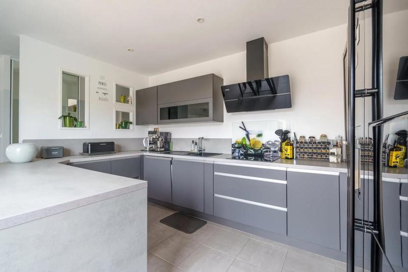 Maison - 146 m² - 5 pièces