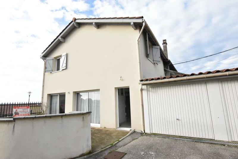 Maison - 87 m² - 4 pièces