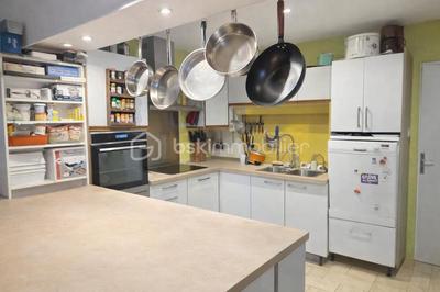 Maison - 145 m² - 7 pièces