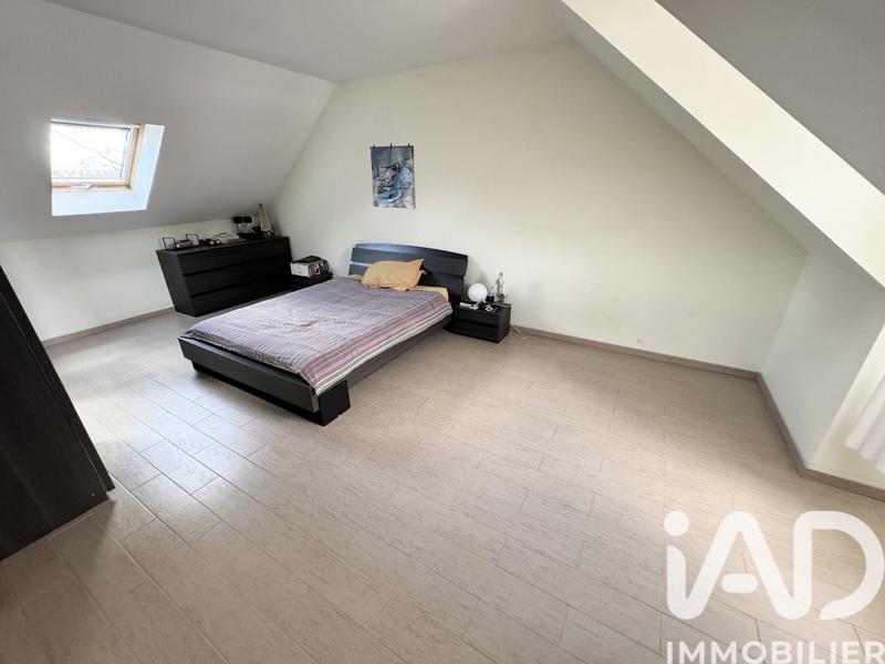 Maison - 180 m² - 7 pièces