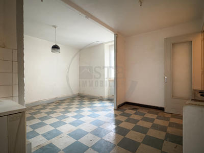 Maison de village - 85 m² - 5 pièces