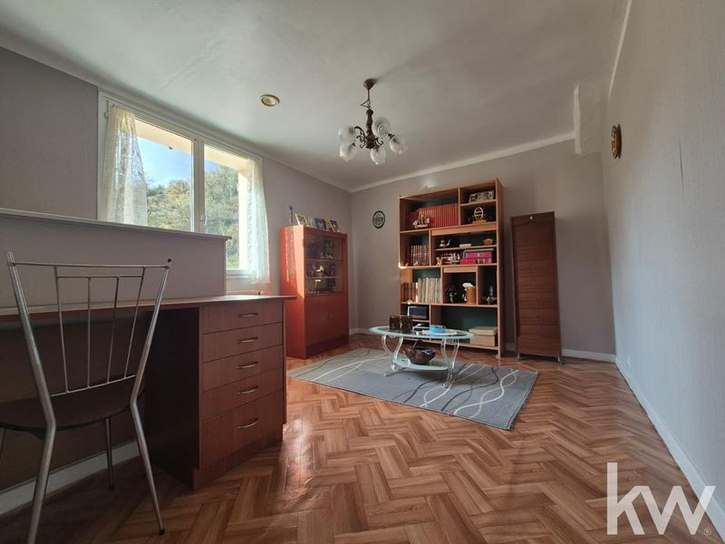 Maison - 123 m² - 5 pièces