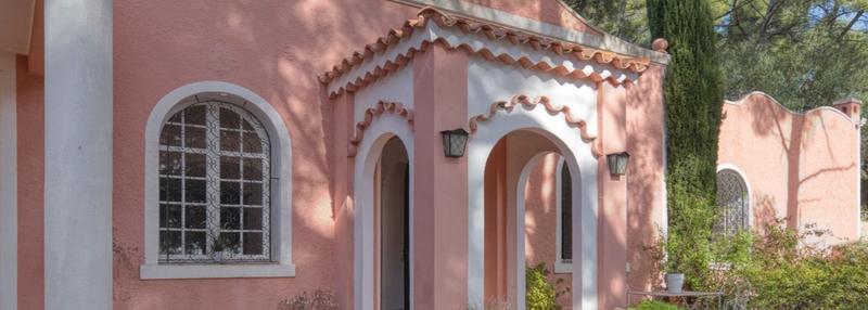 Villa - 322 m² - 12 pièces