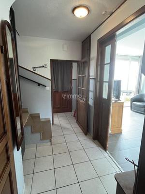 Maison - 186 m² - 7 pièces