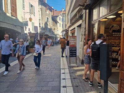 Fonds de commerce - Local commercial - 54 m²