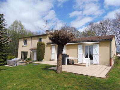 Maison - 136 m² - 6 pièces