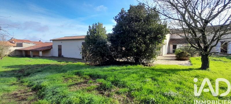 Maison de campagne - 230 m² - 12 pièces