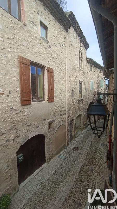 Maison de village - 130 m² - 5 pièces