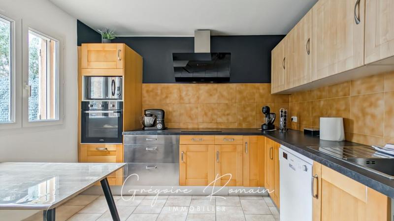 Maison - 100 m² - 4 pièces