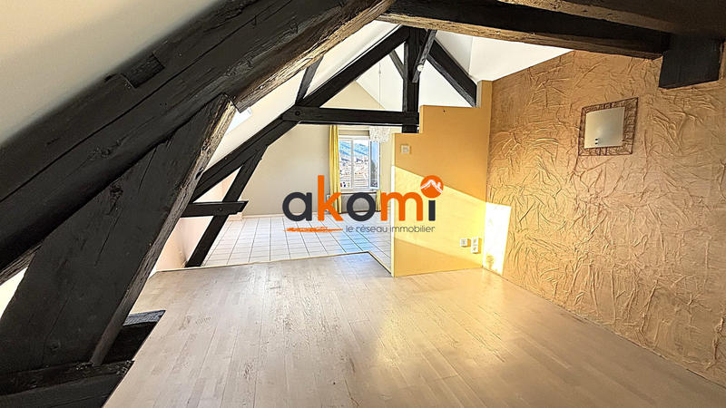 Appartement - 122 m² - 4 pièces