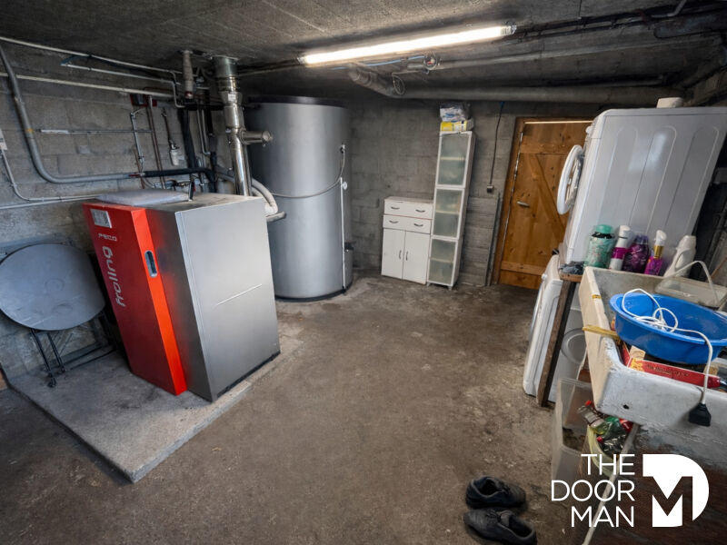 Maison - 92 m² - 6 pièces