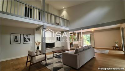 Villa - 348 m² - 6 pièces