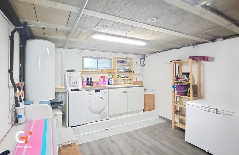 Maison - 147 m² - 6 pièces