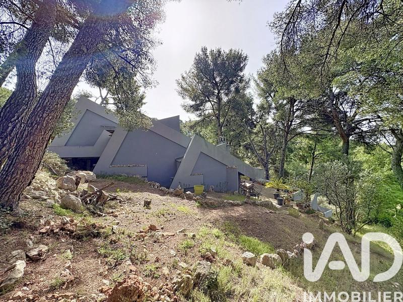 Maison de maîtres - 160 m² - 5 pièces