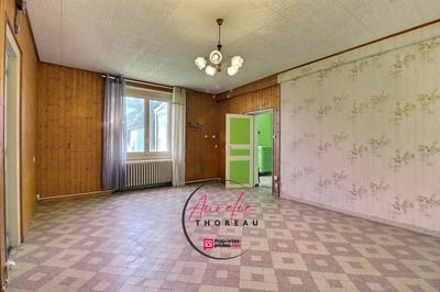 Maison - 92 m² - 5 pièces