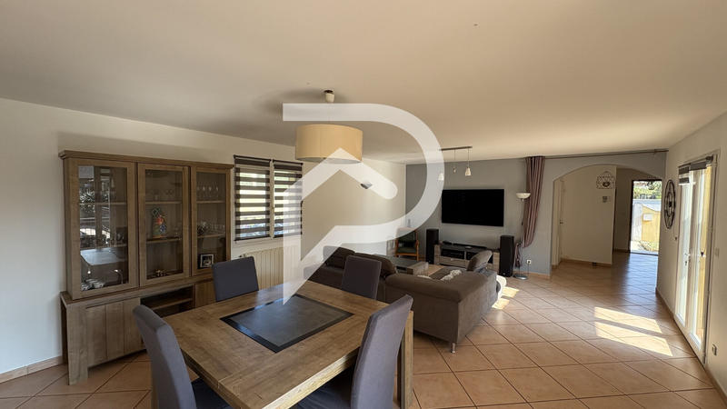 Maison - 120 m² - 5 pièces