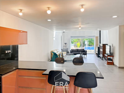 Maison - 175 m² - 7 pièces