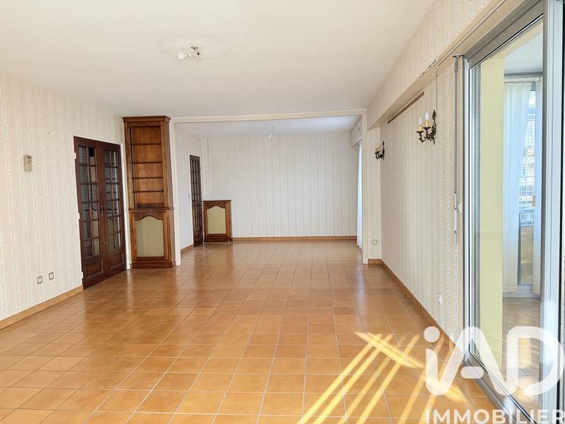 Appartement - 104 m² - 5 pièces