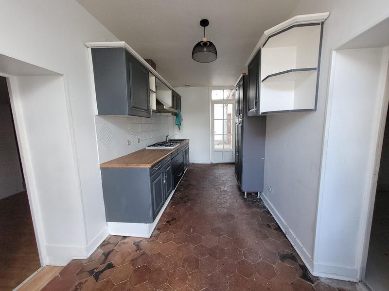 Maison ancienne - 210 m² - 7 pièces