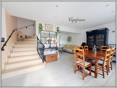 Maison - 115 m² - 6 pièces