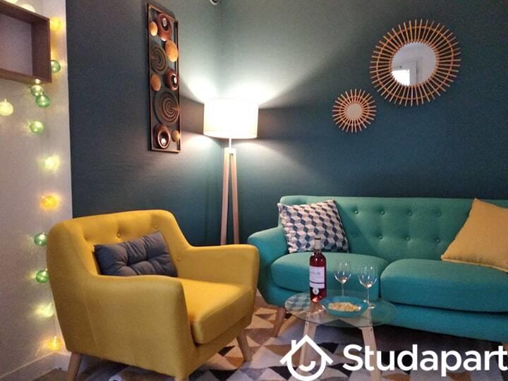 Chambre - 11 m² - 1 pièce