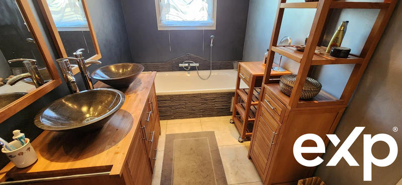 Villa - 171 m² - 6 pièces