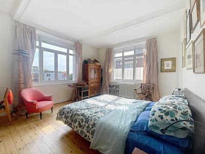 Appartement - 138 m² - 4 pièces