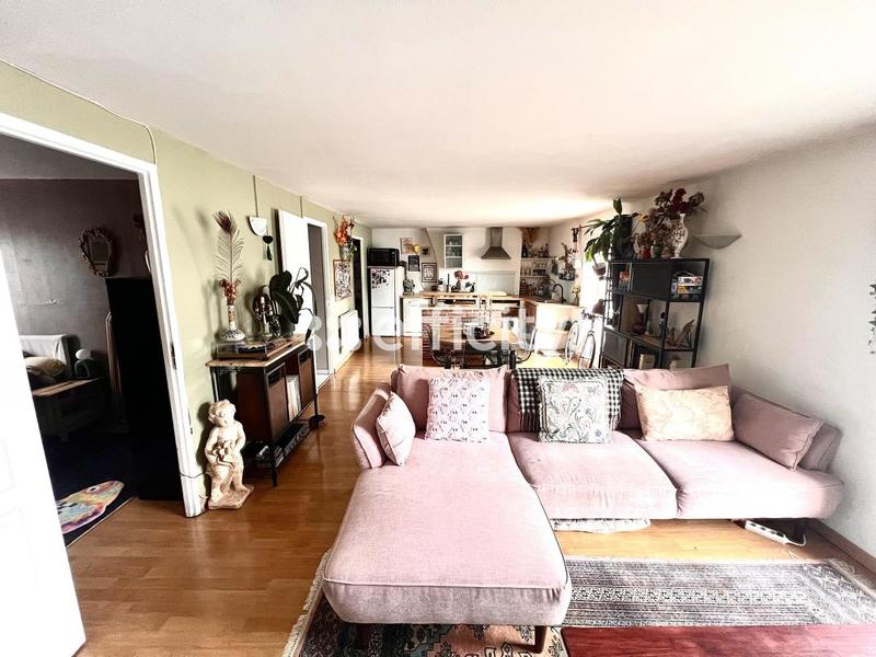 Appartement - 75 m² - 4 pièces