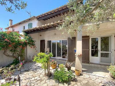 Maison - 185 m² - 6 pièces