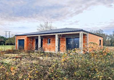 Maison - 96 m² - 4 pièces