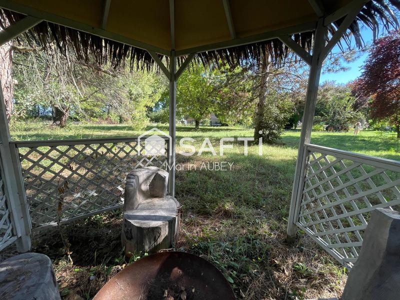 Maison de maîtres - 331 m² - 12 pièces