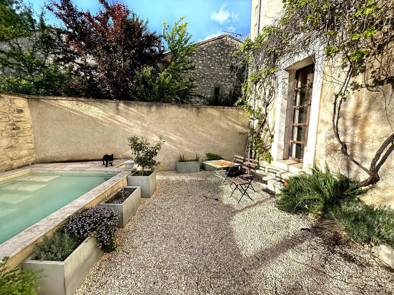 Maison - 214 m² - 7 pièces