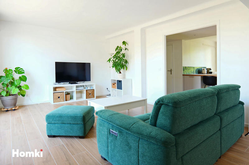 Appartement - 100 m² - 4 pièces