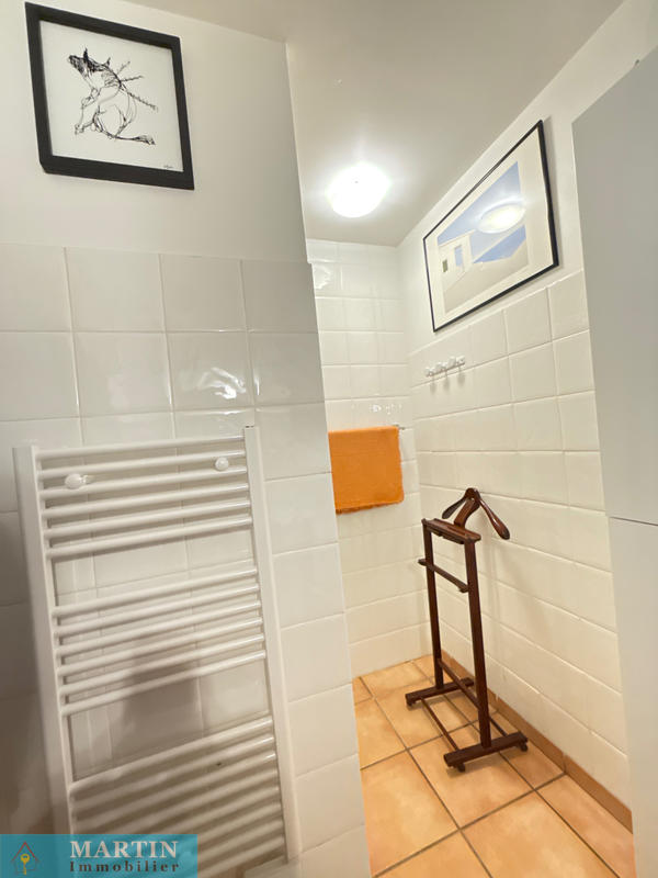 Maison - 186 m² - 7 pièces