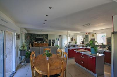 Maison de campagne - 190 m² - 8 pièces